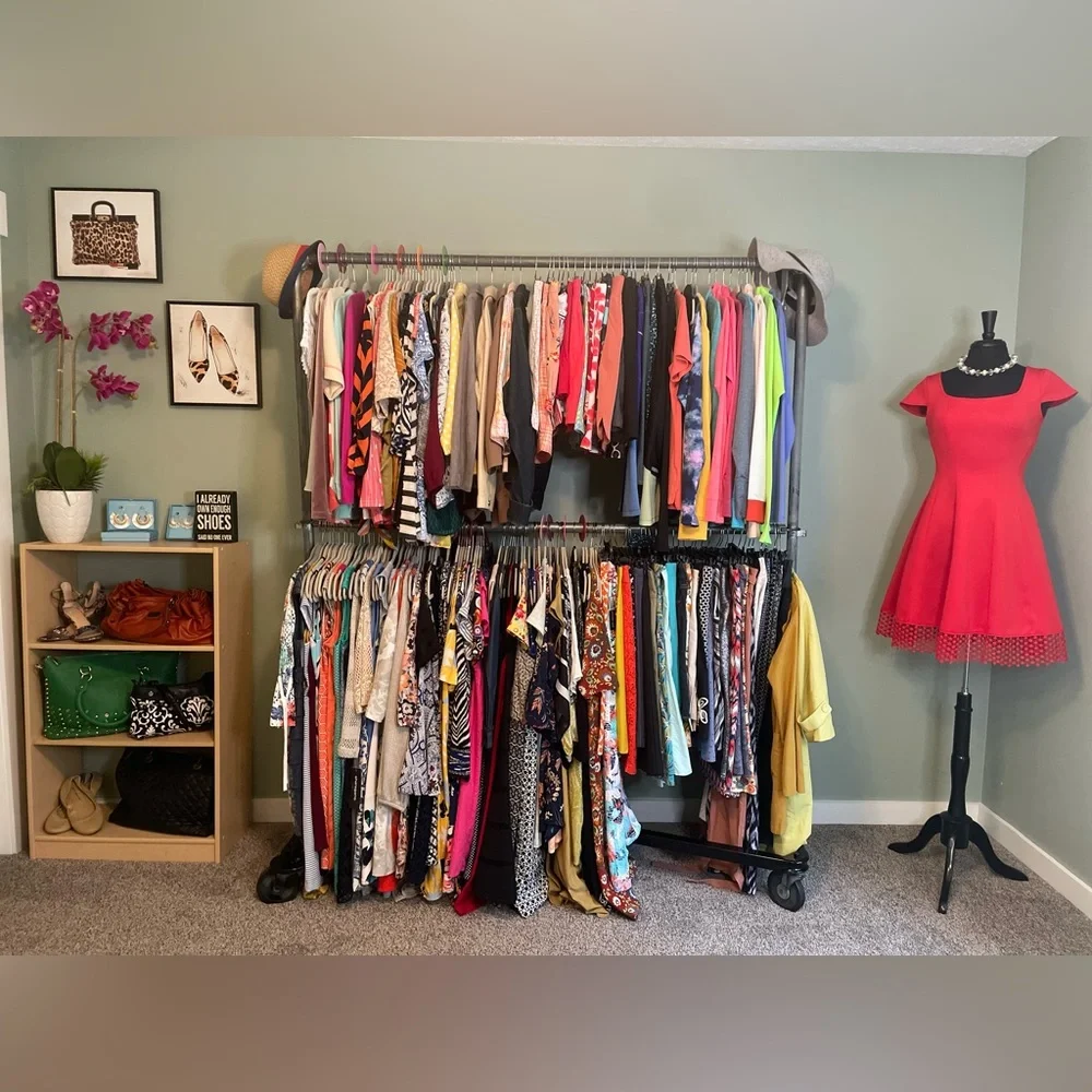 @MLVREE is LIVE NOW! Come Shop For Your Everyday & Special Occasion Wear 👗 - Picture 3 of 15